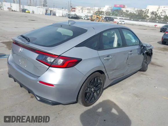 ✅ 2024 Honda Civic Sport • VIN: 19XFL2H89RE020243 • Lot: 44613329. Wystawiony na IAAI z przebiegiem 23 752 mil. Bezpłatny archiwum sprzedaży aukcyjnych z USA i szczegółowy raport historii pojazdu na DreamBid. Zdjęcie 4.