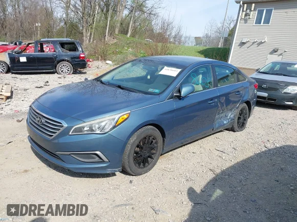 ✅ 2016 Hyundai Sonata SE • VIN: 5NPE24AF0GH261216 • Lot: 44838603. Wystawiony na IAAI z przebiegiem 140 683 mil. Bezpłatny archiwum sprzedaży aukcyjnych z USA i szczegółowy raport historii pojazdu na DreamBid. Zdjęcie 2.