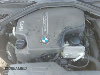 ✅ 2018 BMW 3 Series 320i xDrive • VIN: WBA8E5G5XJNU46435 • Lot: 42584123. Wystawiony na IAAI z przebiegiem 46 687 mil. Bezpłatny archiwum sprzedaży aukcyjnych z USA i szczegółowy raport historii pojazdu na DreamBid. Zdjęcie 19.