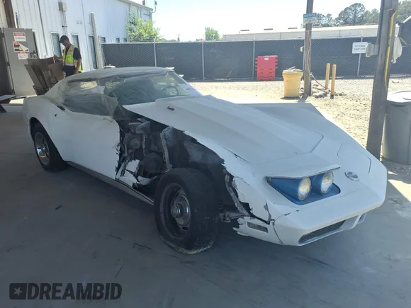 ✅ 1974 Chevrolet Corvette • VIN: 1Z37J45433053 • Lot: 44971608. Listed on IAAI with 85,596 mi. Free auction sales archive from the USA and detailed vehicle history report at DreamBid. Image 1.