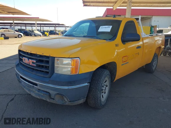 ✅ 2013 GMC Sierra 1500 Work Truck • VIN: 1GTN1TE03DZ243946 • Lot: 44190499. Wystawiony na IAAI z przebiegiem 95 554 mil. Bezpłatny archiwum sprzedaży aukcyjnych z USA i szczegółowy raport historii pojazdu na DreamBid. Zdjęcie 6.