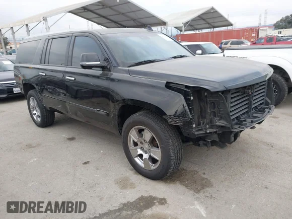 ✅ 2019 Cadillac Escalade ESV Luxury • VIN: 1GYS4HKJ4KR303941 • Lot: 44014346. Wystawiony na IAAI z przebiegiem 99 815 mil. Bezpłatny archiwum sprzedaży aukcyjnych z USA i szczegółowy raport historii pojazdu na DreamBid. Zdjęcie 1.