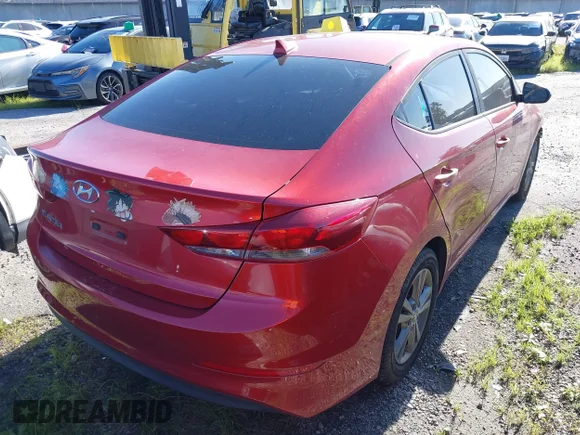 ✅ 2018 Hyundai Elantra Value Edition • VIN: 5NPD84LFXJH324515 • Lot: 44395935. Wystawiony na IAAI z przebiegiem 86 878 mil. Bezpłatny archiwum sprzedaży aukcyjnych z USA i szczegółowy raport historii pojazdu na DreamBid. Zdjęcie 4.