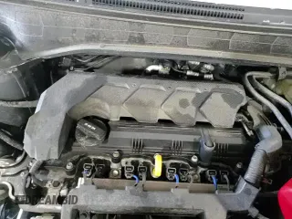 ✅ 2023 Hyundai Venue SEL • VIN: KMHRC8A39PU255881 • Lot: 45480995. Listed on Copart with 44,363 mi. Free auction sales archive from the USA and detailed vehicle history report at DreamBid. Image 17.