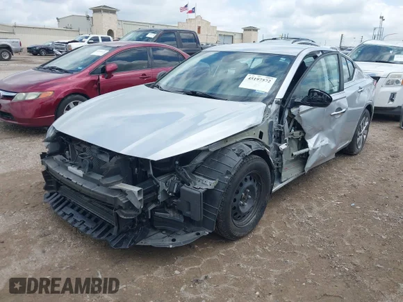 ✅ 2024 Nissan Altima S • VIN: 1N4BL4BV6RN348150 • Лот: 45197572. Опубліковано раніше на IAAI з пробігом 30 978 миль. Безкоштовний доступ до архіву аукціонних продажів зі США та докладний звіт про історію автомобіля на DreamBid. Зображення 2.
