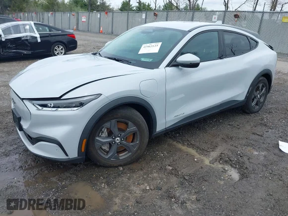 ✅ 2021 Ford Mustang Mach-E Select • VIN: 3FMTK1RM1MMA33946 • Lot: 41963125. Wystawiony na IAAI z przebiegiem 40 896 mil. Bezpłatny archiwum sprzedaży aukcyjnych z USA i szczegółowy raport historii pojazdu na DreamBid. Zdjęcie 2.