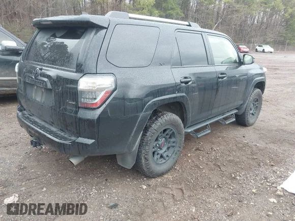 ✅ 2023 Toyota 4Runner SR5 • VIN: JTEEU5JR5P5300288 • Lot: 44164041. Wystawiony na IAAI z przebiegiem 45 122 mil. Bezpłatny archiwum sprzedaży aukcyjnych z USA i szczegółowy raport historii pojazdu na DreamBid. Zdjęcie 4.