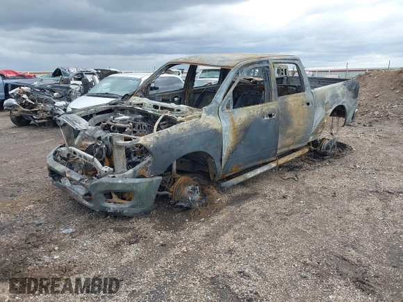✅ 2019 Ram 2500 Tradesman • VIN: 3C6UR5CL9KG641227 • Lot: 41963868. Wystawiony na IAAI z przebiegiem Nie podano. Bezpłatny archiwum sprzedaży aukcyjnych z USA i szczegółowy raport historii pojazdu na DreamBid. Zdjęcie 2.
