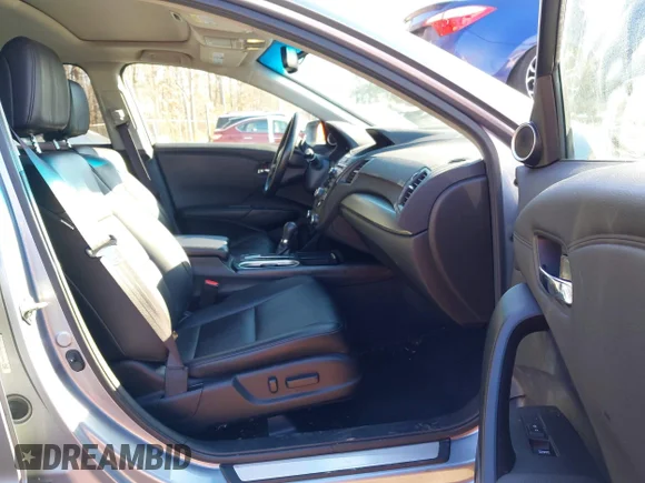 ✅ 2016 Acura RDX • VIN: 5J8TB4H39GL020352 • Lot: 44009180. Wystawiony na IAAI z przebiegiem 156 418 mil. Bezpłatny archiwum sprzedaży aukcyjnych z USA i szczegółowy raport historii pojazdu na DreamBid. Zdjęcie 5.