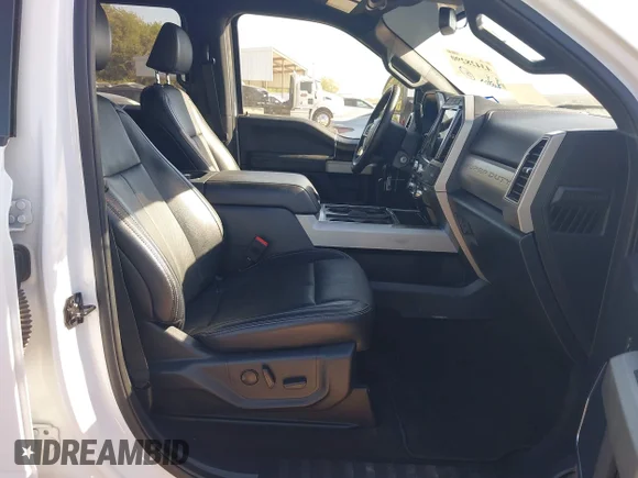 ✅ 2022 Ford F-250 XLT • VIN: 1FT7W2BT2NEF29914 • Lot: 43428290. Wystawiony na IAAI z przebiegiem 118 024 mil. Bezpłatny archiwum sprzedaży aukcyjnych z USA i szczegółowy raport historii pojazdu na DreamBid. Zdjęcie 5.