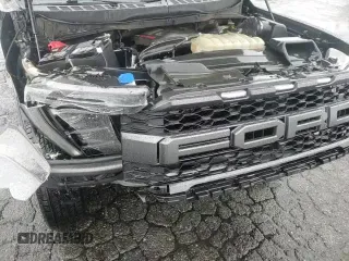 ✅ 2022 Ford F-150 Raptor • VIN: 1FTFW1RG7NFB60640 • Lot: 82508195. Wystawiony na Copart z przebiegiem 61 084 mil. Bezpłatny archiwum sprzedaży aukcyjnych z USA i szczegółowy raport historii pojazdu na DreamBid. Zdjęcie 14.