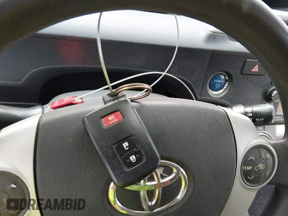 ✅ 2012 Toyota Prius One • VIN: JTDKDTB33C1010736 • Lot: 45312678. Wystawiony na IAAI z przebiegiem 203 180 mil. Bezpłatny archiwum sprzedaży aukcyjnych z USA i szczegółowy raport historii pojazdu na DreamBid. Zdjęcie 11.