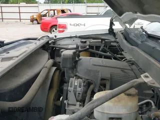 ✅ 2015 Chevrolet Silverado 2500HD LT • VIN: 1GC2KVEG8FZ544983 • Lot: 42264875. Wystawiony na IAAI z przebiegiem 186 478 mil. Bezpłatny archiwum sprzedaży aukcyjnych z USA i szczegółowy raport historii pojazdu na DreamBid. Zdjęcie 20.