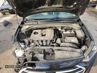 ✅ 2018 Hyundai Elantra SE • VIN: 5NPD74LF5JH329687 • Лот: 90101615. Опубликован ранее на Copart с пробегом 81 186 миль. Бесплатный доступ к архиву аукционных продаж из США и подробный отчёт об истории автомобиля на DreamBid. Изображение 13.