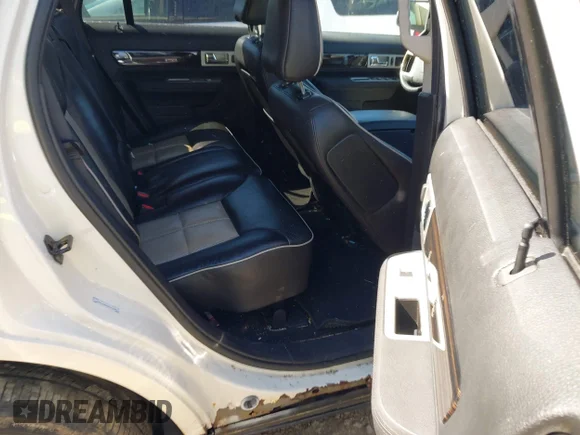 ✅ 2008 Lincoln MKX • VIN: 2LMDU88C28BJ04664 • Lot: 41799978. Wystawiony na IAAI z przebiegiem 142 266 mil. Bezpłatny archiwum sprzedaży aukcyjnych z USA i szczegółowy raport historii pojazdu na DreamBid. Zdjęcie 8.