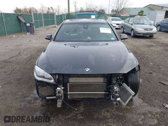 ✅ 2015 BMW 7 Series 750i xDrive • VIN: WBAYB6C56FG299238 • Lot: 41441393. Wystawiony na IAAI z przebiegiem 62 396 mil. Bezpłatny archiwum sprzedaży aukcyjnych z USA i szczegółowy raport historii pojazdu na DreamBid. Zdjęcie 6.