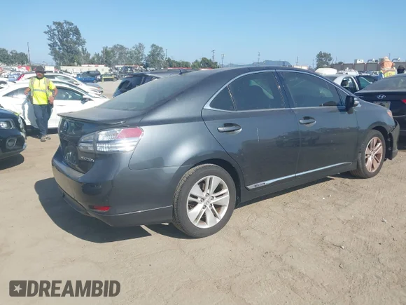 ✅ 2010 Lexus HS 250h Premium • VIN: JTHBB1BA1A2000611 • Лот: 45126487. Опубликован ранее на IAAI с пробегом 175 235 миль. Бесплатный доступ к архиву аукционных продаж из США и подробный отчёт об истории автомобиля на DreamBid. Изображение 4.