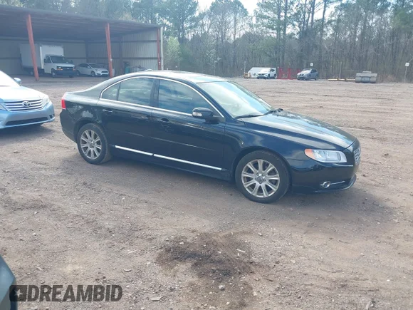 ✅ 2010 Volvo S80 I6 • VIN: YV1982AS8A1130108 • Lot: 44508087. Listed on IAAI with 110,827 mi. Free auction sales archive from the USA and detailed vehicle history report at DreamBid. Image 1.