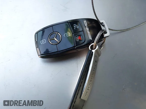 ✅ 2024 Mercedes-Benz GLE 53 AMG • VIN: 4JGFD6BB4RB128495 • Lot: 43739602. Wystawiony na IAAI z przebiegiem 28 053 mil. Bezpłatny archiwum sprzedaży aukcyjnych z USA i szczegółowy raport historii pojazdu na DreamBid. Zdjęcie 11.