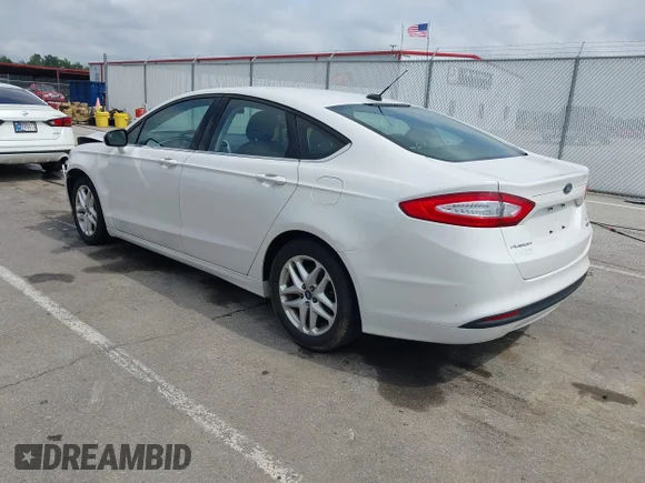 ✅ 2014 Ford Fusion SE • VIN: 3FA6P0HD1ER127558 • Lot: 45323259. Wystawiony na IAAI z przebiegiem 146 500 mil. Bezpłatny archiwum sprzedaży aukcyjnych z USA i szczegółowy raport historii pojazdu na DreamBid. Zdjęcie 3.