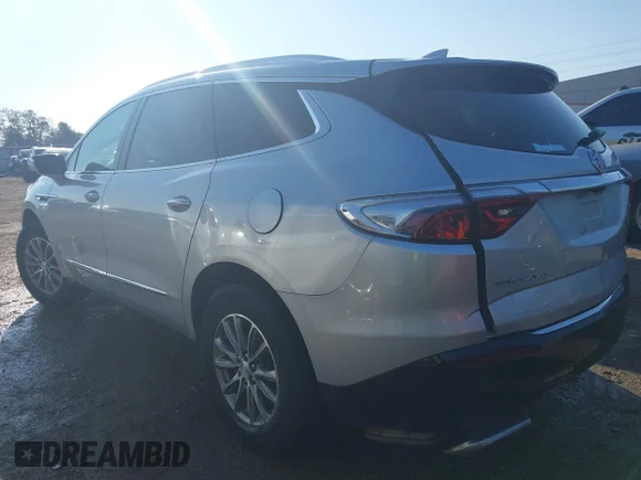 ✅ 2022 Buick Enclave Premium • VIN: 5GAERCKW7NJ114773 • Lot: 43287278. Wystawiony na IAAI z przebiegiem 75 733 mil. Bezpłatny archiwum sprzedaży aukcyjnych z USA i szczegółowy raport historii pojazdu na DreamBid. Zdjęcie 3.