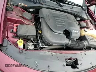 ✅ 2022 Dodge Charger GT • VIN: 2C3CDXHG3NH173062 • Lot: 81200965. Wystawiony na Copart z przebiegiem 54 421 mil. Bezpłatny archiwum sprzedaży aukcyjnych z USA i szczegółowy raport historii pojazdu na DreamBid. Zdjęcie 15.