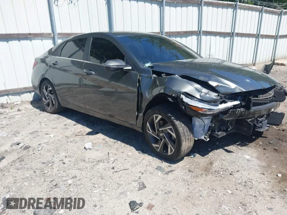 ✅ 2024 Hyundai Elantra Limited • VIN: KMHLP4DG5RU650421 • Лот: 45287403. Опубликован ранее на IAAI с пробегом 64 290 миль. Бесплатный доступ к архиву аукционных продаж из США и подробный отчёт об истории автомобиля на DreamBid. Изображение 1.