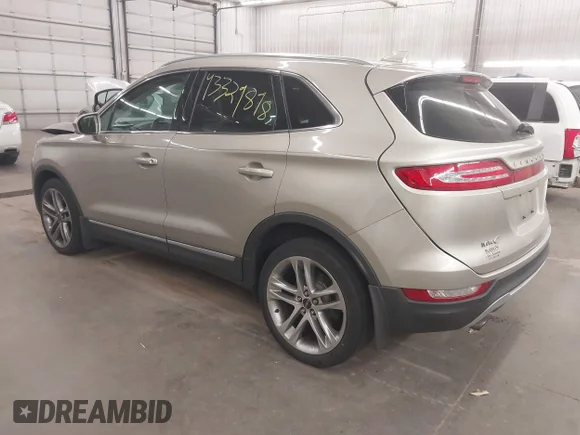 ✅ 2015 Lincoln MKC • VIN: 5LMTJ2AH0FUJ42708 • Лот: 43329898. Опубліковано раніше на IAAI з пробігом 183 031 миль. Безкоштовний доступ до архіву аукціонних продажів зі США та докладний звіт про історію автомобіля на DreamBid. Зображення 3.