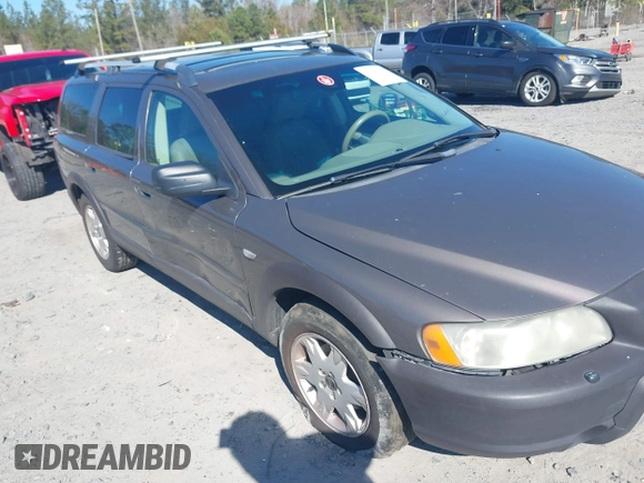 ✅ 2006 Volvo XC70 • VIN: YV4SZ592561208469 • Лот: 41489476. Опубліковано раніше на IAAI з пробігом 245 782 миль. Безкоштовний доступ до архіву аукціонних продажів зі США та докладний звіт про історію автомобіля на DreamBid. Зображення 6.