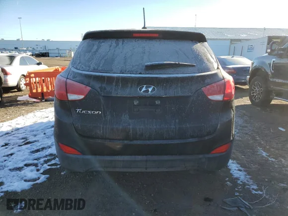 ✅ 2015 Hyundai Tucson GLS • VIN: KM8JT3AF7FU087988 • Lot: 68188452. Wystawiony na Copart z przebiegiem 125 907 mil. Bezpłatny archiwum sprzedaży aukcyjnych z USA i szczegółowy raport historii pojazdu na DreamBid. Zdjęcie 6.
