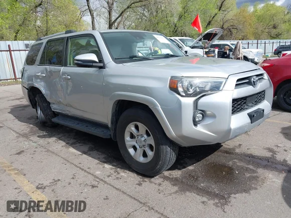 ✅ 2022 Toyota 4Runner SR5 Premium • VIN: JTENU5JRXN6031048 • Лот: 44766852. Опубліковано раніше на IAAI з пробігом 62 711 миль. Безкоштовний доступ до архіву аукціонних продажів зі США та докладний звіт про історію автомобіля на DreamBid. Зображення 1.