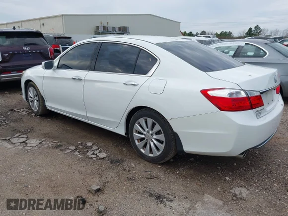 ✅ 2015 Honda Accord EX-L • VIN: 1HGCR3F82FA024337 • Lot: 44120486. Wystawiony na IAAI z przebiegiem 134 923 mil. Bezpłatny archiwum sprzedaży aukcyjnych z USA i szczegółowy raport historii pojazdu na DreamBid. Zdjęcie 3.
