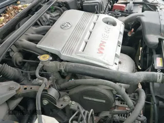 ✅ 2004 Toyota Camry LE • VIN: 4T1BF30K84U585950 • Lot: 42331486. Wystawiony na IAAI z przebiegiem 163 208 mil. Bezpłatny archiwum sprzedaży aukcyjnych z USA i szczegółowy raport historii pojazdu na DreamBid. Zdjęcie 14.