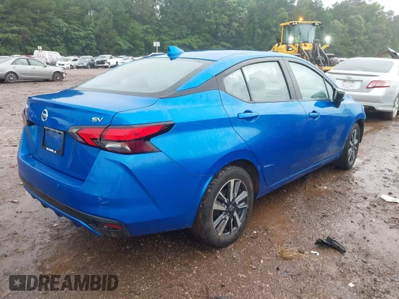 ✅ 2021 Nissan Versa SV • VIN: 3N1CN8EV3ML851495 • Лот: 45179099. Опубліковано раніше на IAAI з пробігом 110 752 миль. Безкоштовний доступ до архіву аукціонних продажів зі США та докладний звіт про історію автомобіля на DreamBid. Зображення 4.