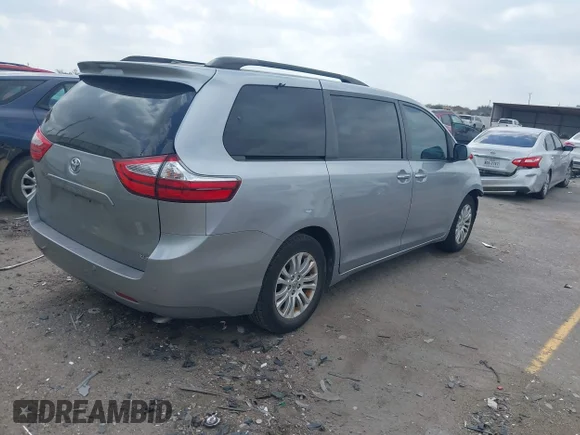 ✅ 2016 Toyota Sienna XLE Premium • VIN: 5TDYK3DC9GS701517 • Lot: 44490718. Wystawiony na IAAI z przebiegiem 109 433 mil. Bezpłatny archiwum sprzedaży aukcyjnych z USA i szczegółowy raport historii pojazdu na DreamBid. Zdjęcie 4.