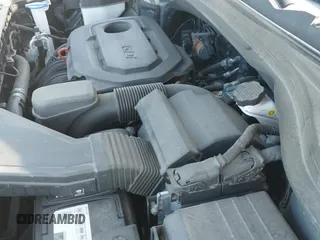 ✅ 2020 Hyundai Santa Fe Limited • VIN: 5NMS53AD1LH149101 • Lot: 42579658. Wystawiony na IAAI z przebiegiem 130 870 mil. Bezpłatny archiwum sprzedaży aukcyjnych z USA i szczegółowy raport historii pojazdu na DreamBid. Zdjęcie 19.