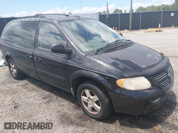 ✅ 2007 Dodge Grand Caravan SXT • VIN: 2D4GP44L47R262922 • Lot: 45400747. Wystawiony na IAAI z przebiegiem 208 101 mil. Bezpłatny archiwum sprzedaży aukcyjnych z USA i szczegółowy raport historii pojazdu na DreamBid. Zdjęcie 1.