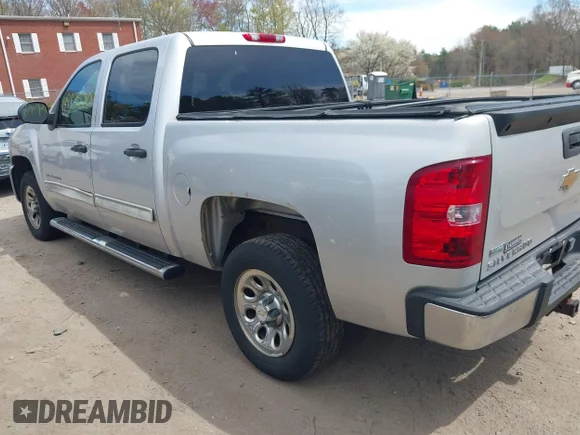 ✅ 2010 Chevrolet Silverado 1500 LS • VIN: 3GCRCREA6AG293243 • Lot: 44983570. Wystawiony na IAAI z przebiegiem 128 481 mil. Bezpłatny archiwum sprzedaży aukcyjnych z USA i szczegółowy raport historii pojazdu na DreamBid. Zdjęcie 3.