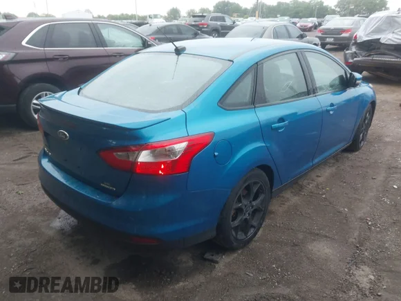 ✅ 2014 Ford Focus SE • VIN: 1FADP3F28EL275599 • Лот: 45126285. Опубліковано раніше на IAAI з пробігом 79 764 миль. Безкоштовний доступ до архіву аукціонних продажів зі США та докладний звіт про історію автомобіля на DreamBid. Зображення 4.