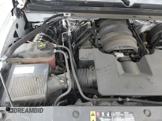 ✅ 2017 Chevrolet Tahoe Premier • VIN: 1GNSCCKC8HR125173 • Lot: 84445565. Wystawiony na Copart z przebiegiem 147 908 mil. Bezpłatny archiwum sprzedaży aukcyjnych z USA i szczegółowy raport historii pojazdu na DreamBid. Zdjęcie 17.