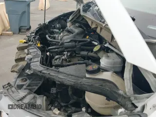 ✅ 2020 Ford Transit Cargo • VIN: 1FTBR1C88LKA09124 • Lot: 43400640. Wystawiony na IAAI z przebiegiem 222 753 mil. Bezpłatny archiwum sprzedaży aukcyjnych z USA i szczegółowy raport historii pojazdu na DreamBid. Zdjęcie 19.