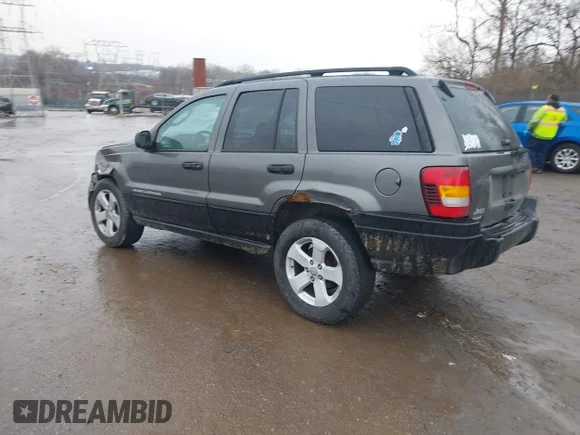 ✅ 2003 Jeep Grand Cherokee Laredo • VIN: 1J4GW48S83C545273 • Лот: 44503732. Опубліковано раніше на IAAI з пробігом 189 833 миль. Безкоштовний доступ до архіву аукціонних продажів зі США та докладний звіт про історію автомобіля на DreamBid. Зображення 3.