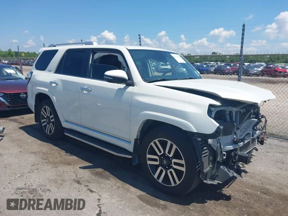✅ 2020 Toyota 4Runner SR5 Premium • VIN: JTEZU5JR3L5221763 • Лот: 45108650. Опубликован ранее на IAAI с пробегом 52 401 миль. Бесплатный доступ к архиву аукционных продаж из США и подробный отчёт об истории автомобиля на DreamBid. Изображение 1.