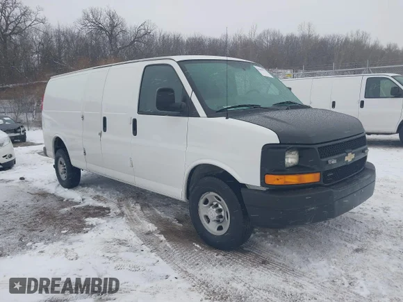 ✅ 2015 Chevrolet Express Cargo • VIN: 1GCZGUCG8F1266243 • Лот: 44069791. Опубліковано раніше на IAAI з пробігом 215 428 миль. Безкоштовний доступ до архіву аукціонних продажів зі США та докладний звіт про історію автомобіля на DreamBid. Зображення 1.