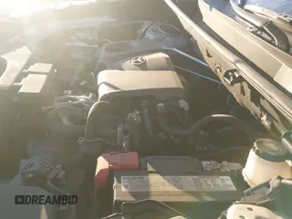 ✅ 2019 Toyota RAV4 XLE Premium • VIN: 2T3A1RFV2KC013812 • Lot: 43386049. Listed on IAAI with 52,888 mi. Free auction sales archive from the USA and detailed vehicle history report at DreamBid. Image 19.