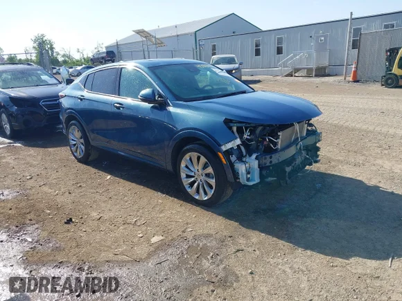 ✅ 2024 Buick Envista Avenir • VIN: KL47LCE28RB146028 • Лот: 45062144. Опубліковано раніше на IAAI з пробігом 49 970 миль. Безкоштовний доступ до архіву аукціонних продажів зі США та докладний звіт про історію автомобіля на DreamBid. Зображення 1.