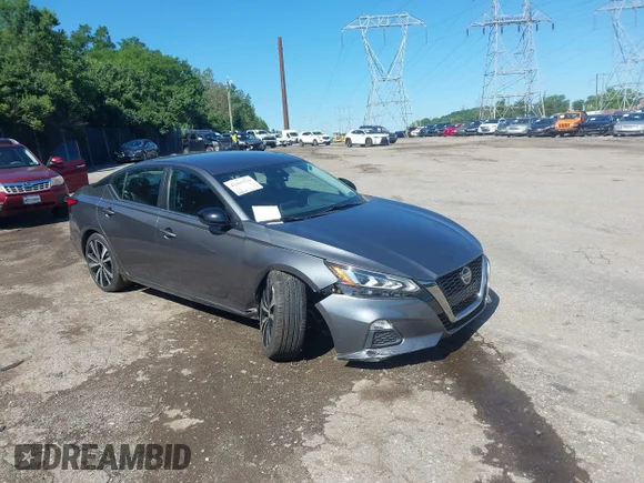 ✅ 2020 Nissan Altima SR • VIN: 1N4BL4CV0LN304070 • Lot: 45465276. Wystawiony na IAAI z przebiegiem 48 214 mil. Bezpłatny archiwum sprzedaży aukcyjnych z USA i szczegółowy raport historii pojazdu na DreamBid. Zdjęcie 1.