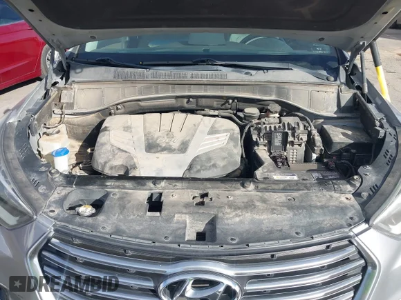 ✅ 2017 Hyundai Santa Fe SE • VIN: KM8SM4HF8HU200668 • Lot: 44142042. Wystawiony na IAAI z przebiegiem 174 966 mil. Bezpłatny archiwum sprzedaży aukcyjnych z USA i szczegółowy raport historii pojazdu na DreamBid. Zdjęcie 10.