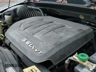 ✅ 2011 Chrysler Town & Country Touring L • VIN: 2A4RR8DG4BR799786 • Lot: 43906423. Wystawiony na IAAI z przebiegiem 247 292 mil. Bezpłatny archiwum sprzedaży aukcyjnych z USA i szczegółowy raport historii pojazdu na DreamBid. Zdjęcie 12.