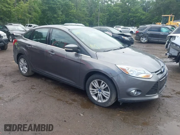 ✅ 2012 Ford Focus SEL • VIN: 1FAHP3H24CL252610 • Lot: 45348202. Wystawiony na IAAI z przebiegiem 95 271 mil. Bezpłatny archiwum sprzedaży aukcyjnych z USA i szczegółowy raport historii pojazdu na DreamBid. Zdjęcie 1.
